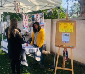 Škola za bukem (26)